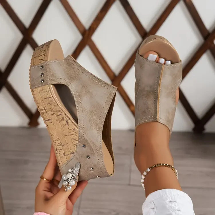 Melissa | Sandalias de cuña cómoda
