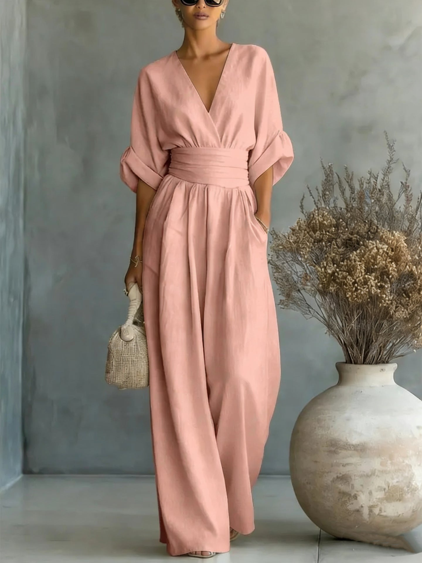 Ropa Elegante en V, Espalda Descubierta y Mangas Fluidas - Maison Claire et Sylvie