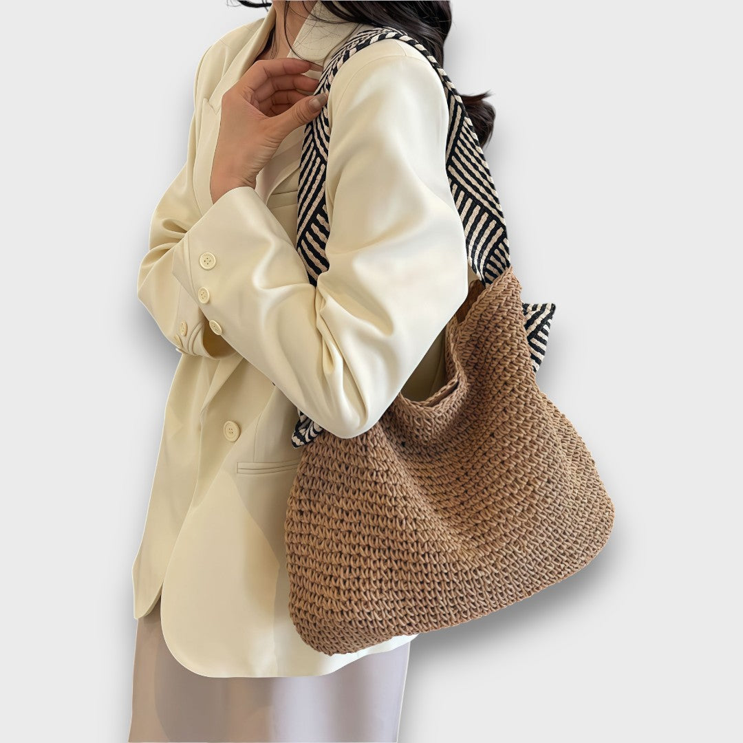 Camilla™ | Bolsa Boho con Estructura y Correas Imponentes