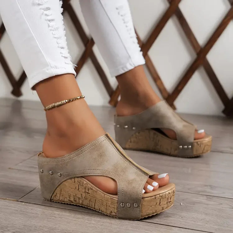 Melissa | Sandalias de cuña cómoda