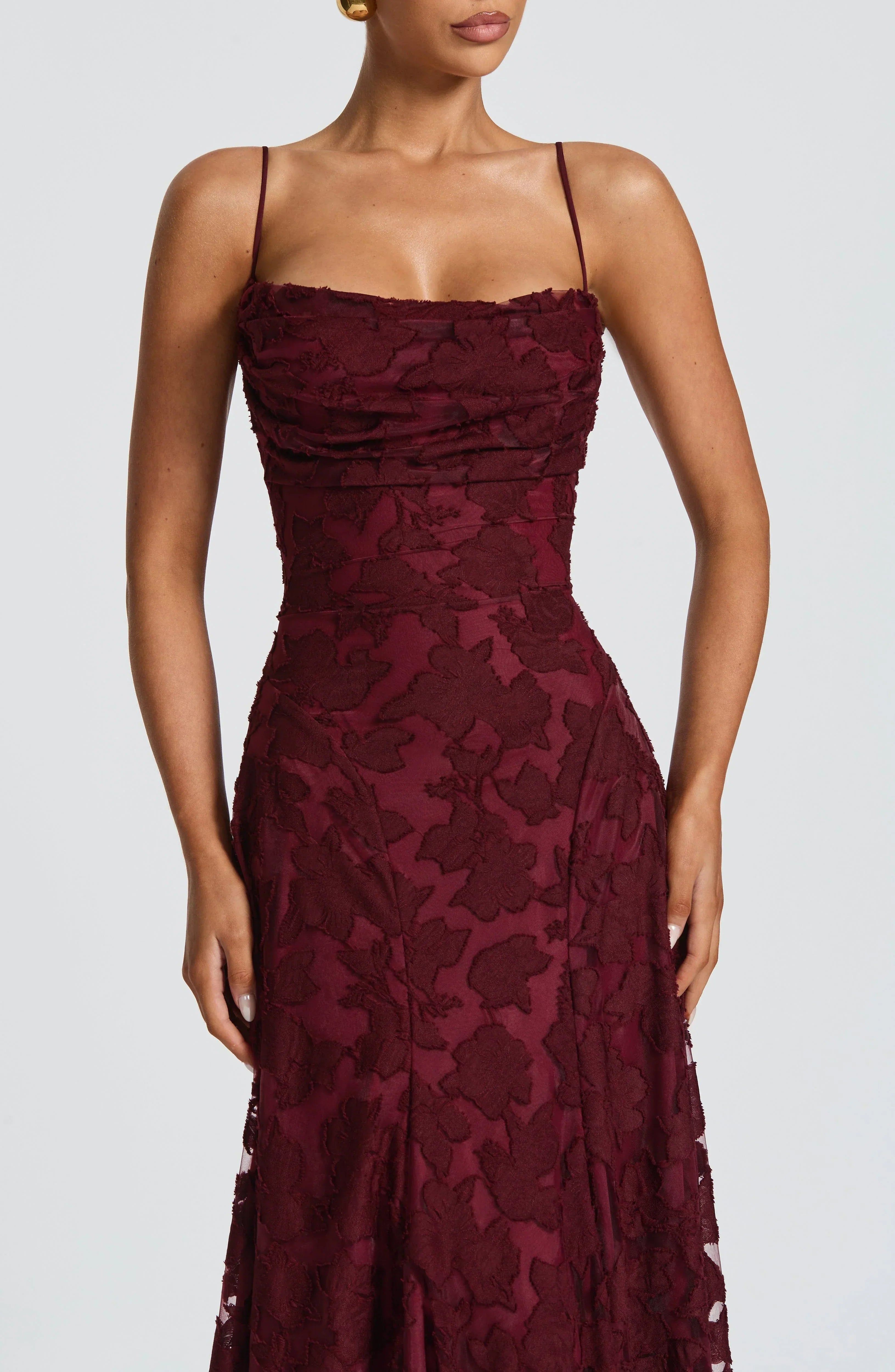 Clara Léon | Vestido largo elegante